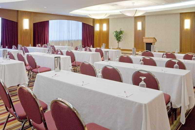 Four Points By Sheraton Boston نيوتن المظهر الخارجي الصورة