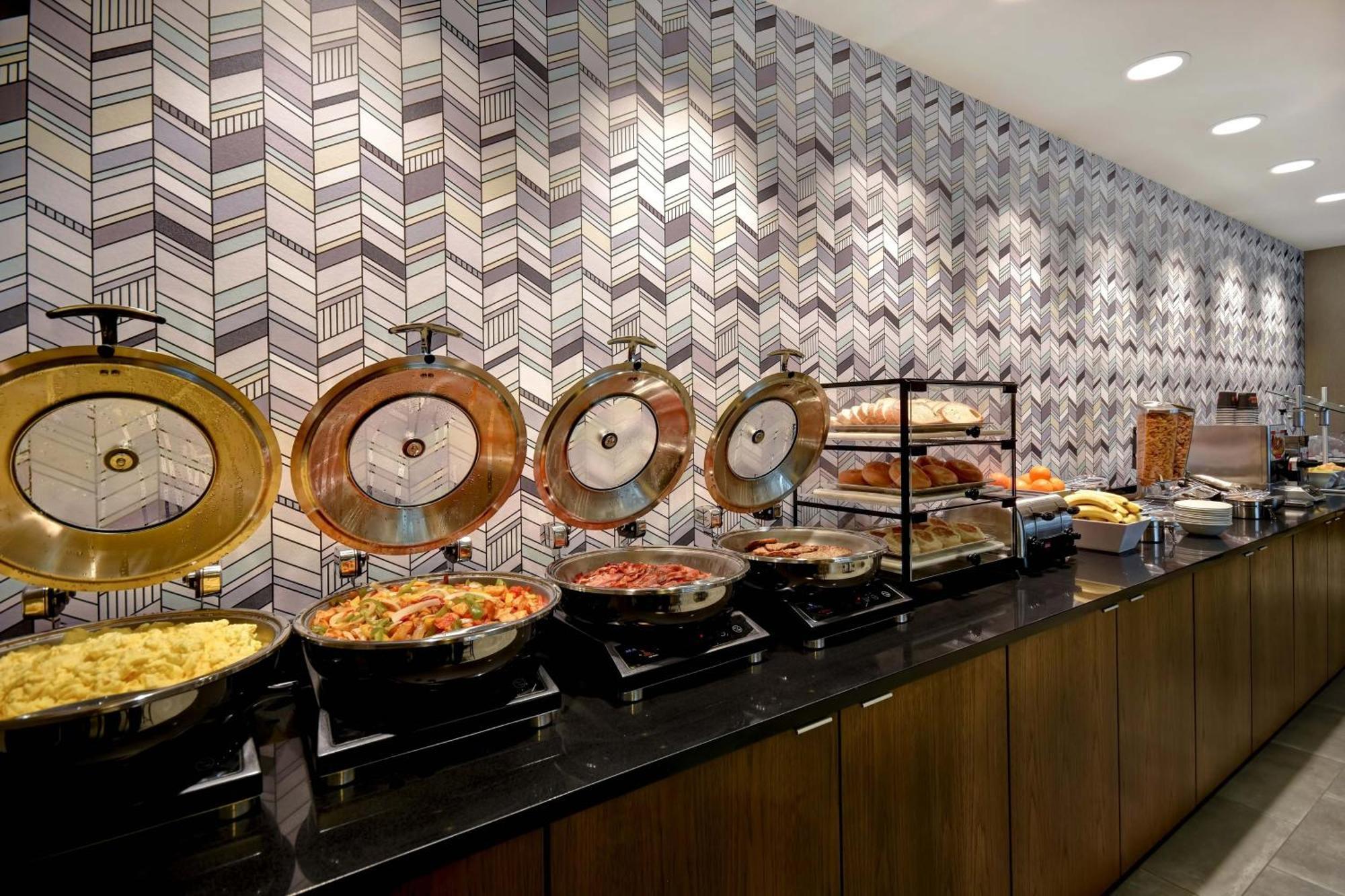 Four Points By Sheraton Boston نيوتن المظهر الخارجي الصورة