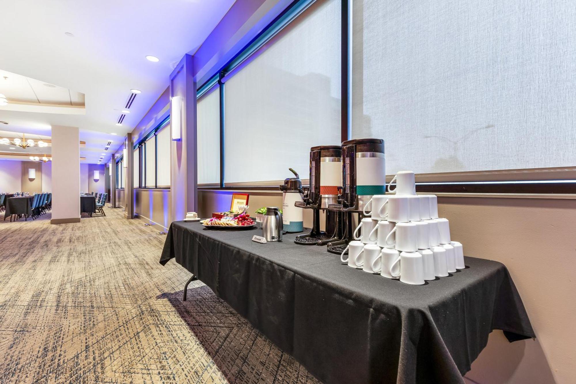 Four Points By Sheraton Boston نيوتن المظهر الخارجي الصورة